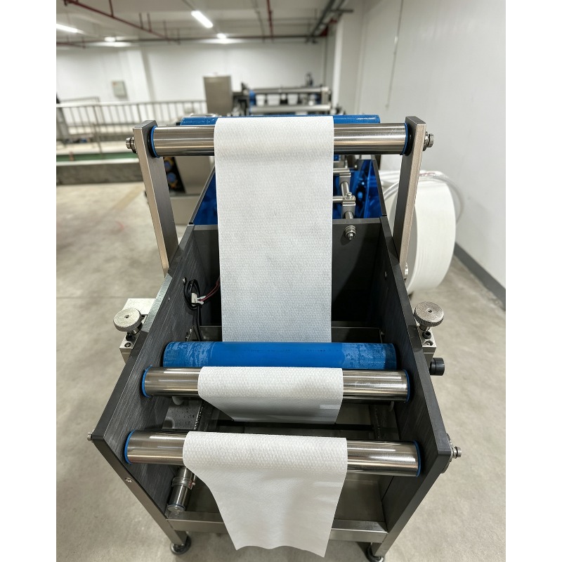 Baby Products Hygiene - 単一自動ウェットティッシュ製造機 ベビーウェットティッシュ包装衛生用不織布ウェットティッシュ生産ライン
