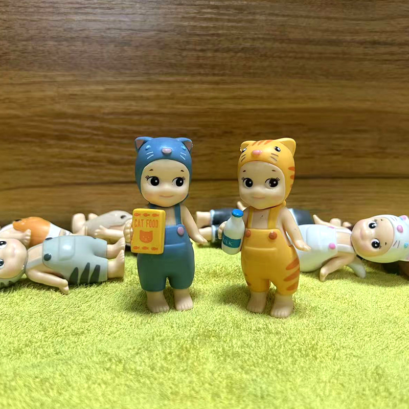 2026年新作ドールズ ミニキャットライフシリーズ 可愛い赤 - Baby Products News のレビューと価格